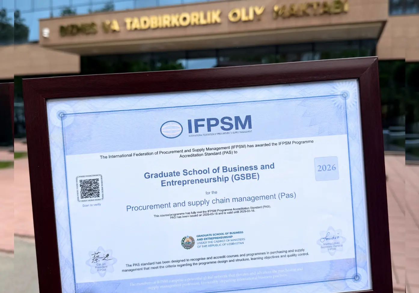 Biznes va tadbirkorlik oliy maktabining xaridlar va ta’minot zanjirini boshqarish dasturi PAS xalqaro akkreditatsiyasini oldi